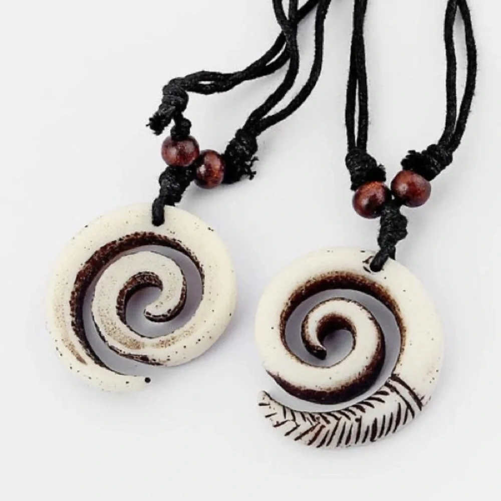 New Handmade Boho Hawaiian Tribal Engraved Spiral Helix Hook Pendant Necklace